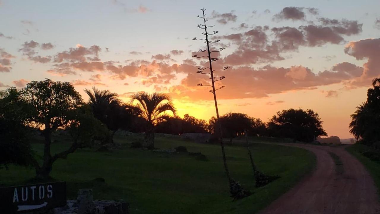 Hosteria Fortin De San Miguel Dieciocho de Julio المظهر الخارجي الصورة